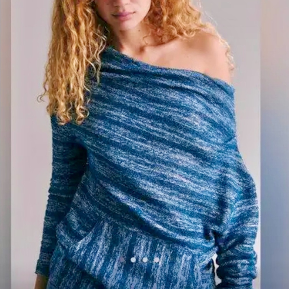 Free People Women's Off-Shoulder Ava Blue Pullover Sweater